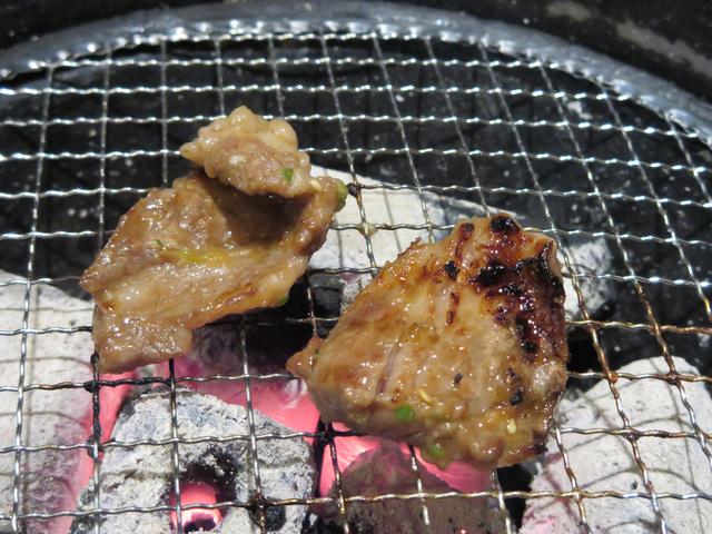 画像3: 120gでボリューム満点!新牛角カルビ 590円