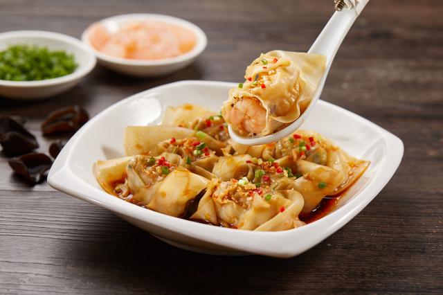 画像4: いま話題のシビレ系麻辣(マーラー)料理も!】