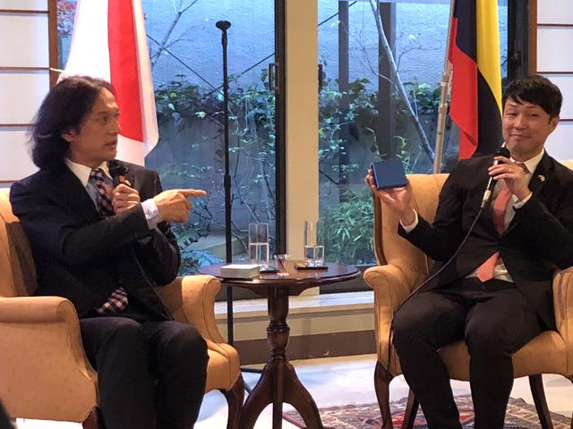 画像: 【左】ベスト・オブ・コロンビア大使の中村孝則氏 【右】ca ca o代表の石原紳伍氏