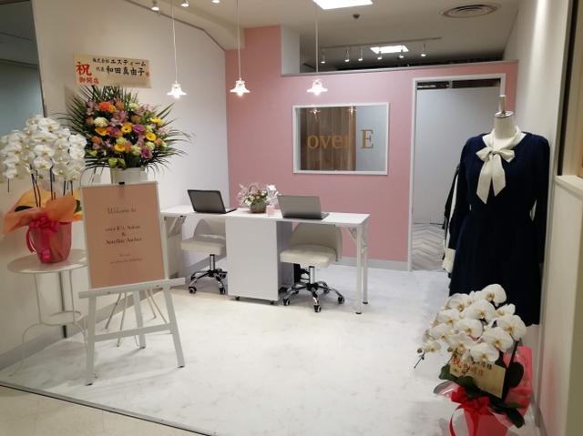 画像: 胸が大きな女性のためのアパレルブランド「overE」が初のリアル店舗を銀座にオープン!