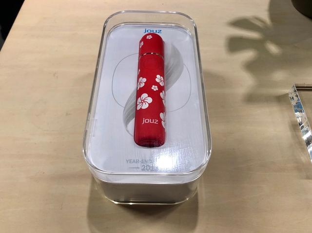 画像3: 「祝い」をテーマにしたデザイン「jouz LE (Limited Edition) ~ Nami/Ume ~」を各色500個限定発売