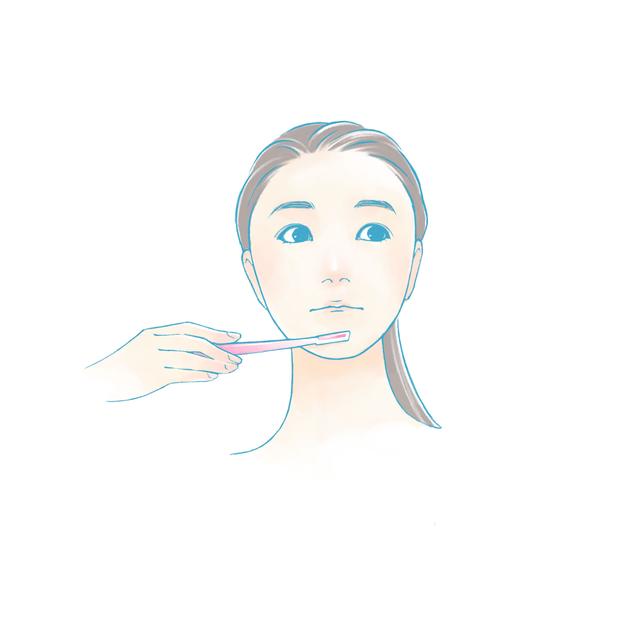 画像: フェイスラインも上から下に向けて剃っていきます。あごやあごの裏側も上から下に剃りましょう。 同じ場所を何度も剃らずに、1回で剃り終えることが、肌にダメージを与えないポイントです。