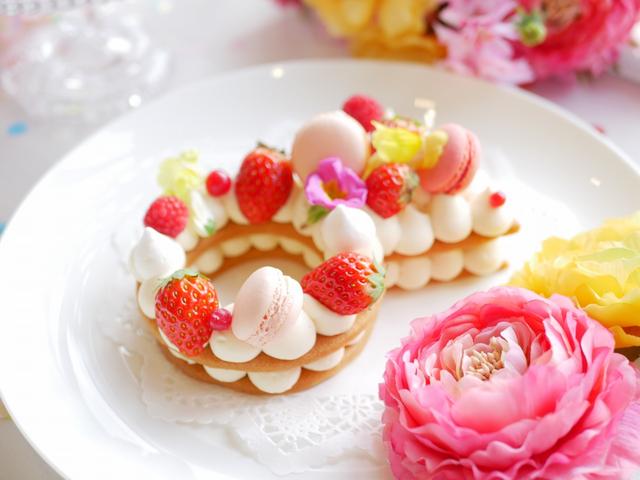 画像2: 指輪ケーキ1800円(税込)