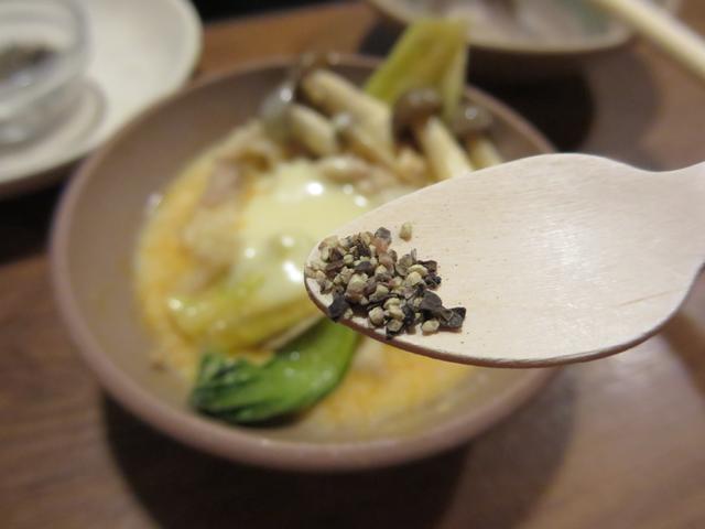 画像7: 鍋にかけるチーズ!?