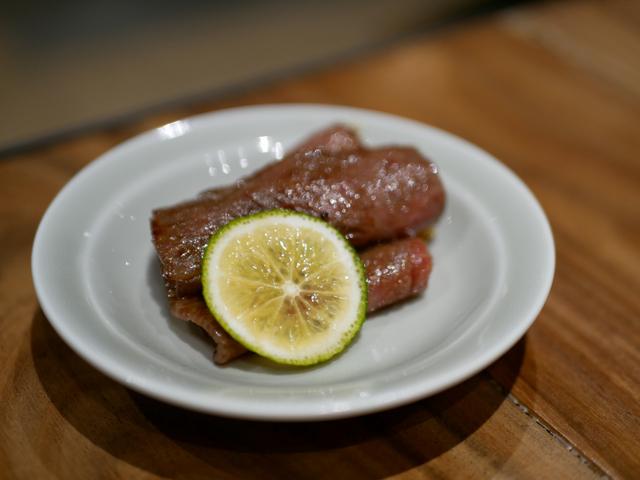 画像2: 一頭まるごと熟成しているからこそ!部位の違いを存分に楽しめます
