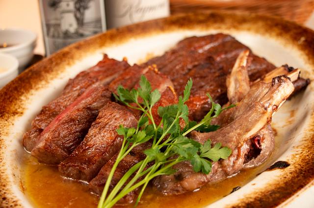 画像1: 【焼肉のトラジ】初となるNYスタイルのステーキハウス 「T's STEAK HOUSE」が恵比寿にオープン