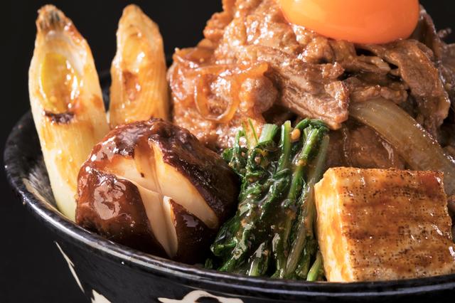 画像3: 【すた丼屋】「すき焼き」×「ニンニク」の新味登場!