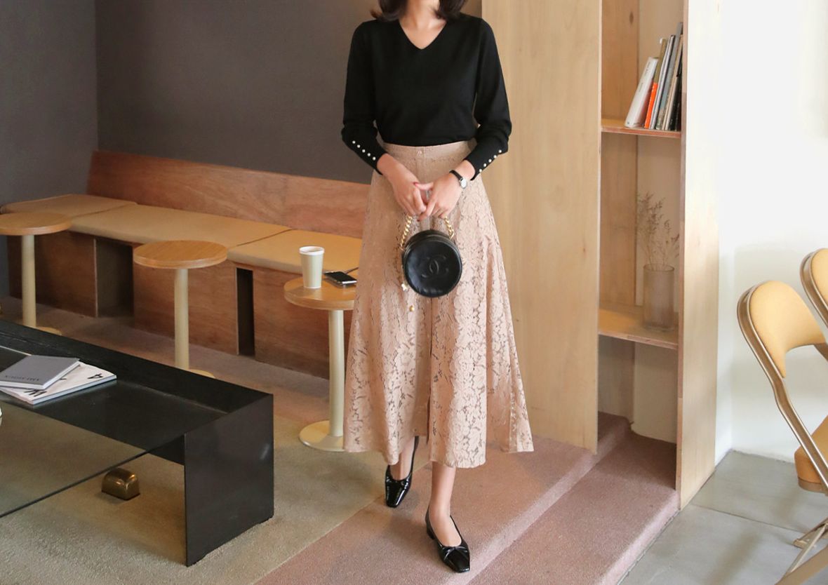 画像: ボタンレースフレアスカート・全3色・ b55603・¥5,940(税抜)