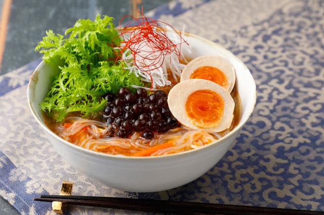 画像2: 寿司、ラーメン…定番人気のメニューもタピオカで新食感!
