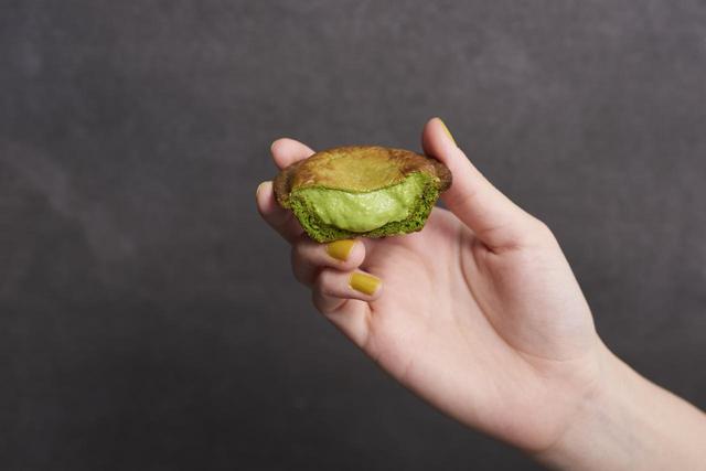 画像1: 【試食レポ】期間限定☆BAKEから焼きたて抹茶チーズタルト『深緑』『涼』が登場