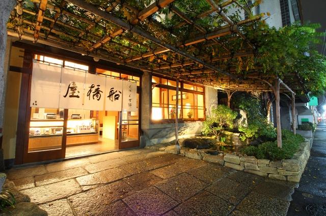 画像2: お抹茶をふんだんに味わう。静岡県産抹茶を使用した「三色豆寒天」