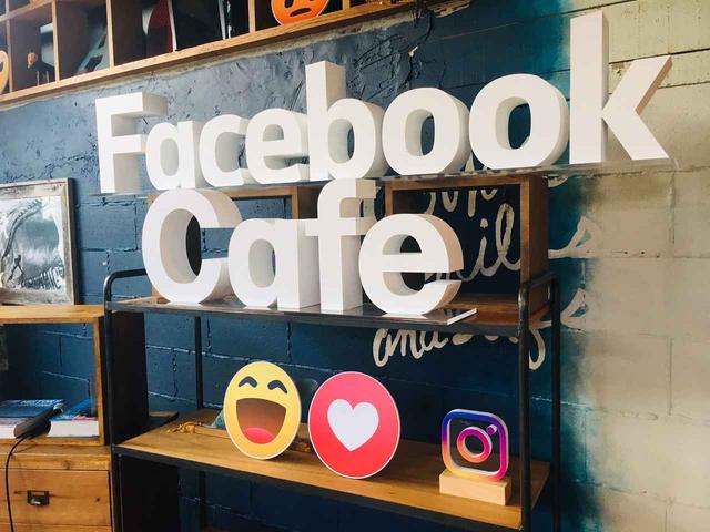 画像1: ⽇本初!Facebookによるポップアップカフェ「Facebook Café」が登場!