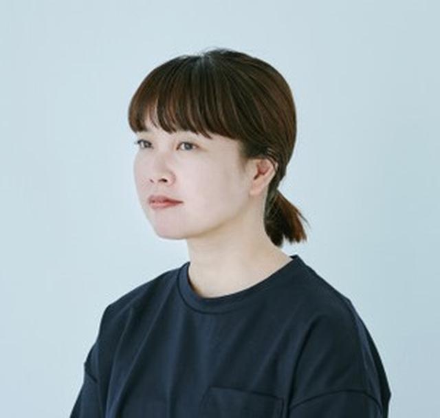 画像: 吉川陽子さん PROFILE 雑誌や広告で活躍中のヘア&メイクアップアーティスト。素肌の美しさを活かした、ナチュラルで透明感のあるメイクが、幅広い女性に支持されている。