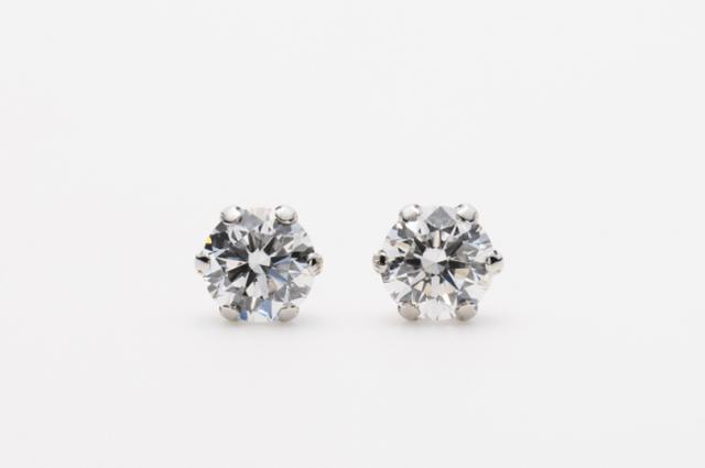 画像: <ダイヤモンド スタッド ピアス 計0.3ct K10WG>