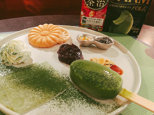 画像: 【トッピング】 ・キャラメルソース・ローストアーモンド・あんこ・もなか・ホイップクリーム・求肥抹茶クレープ・5色あられ・きざみ塩昆布・宇治抹茶パウダー