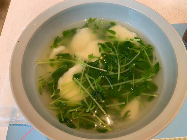 画像: 原作を再現!ほっこり豆苗すいとん