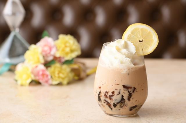 画像2: 夏仕様にアレンジした2種の“コーヒーフローズン”を提供