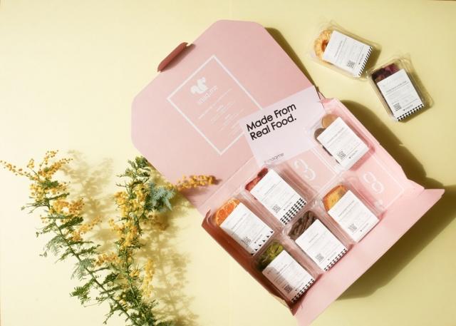 画像: 【カタチある自然素材(Real Food)から美味しさと栄養を…100種類から8種類セレクト】 snaq.me(スナックミー)
