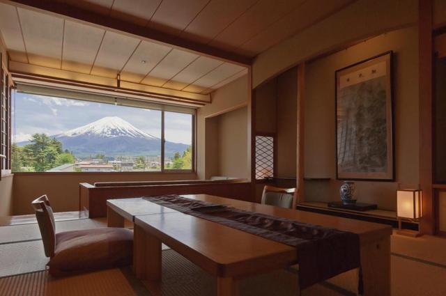画像: 富士山(山梨)