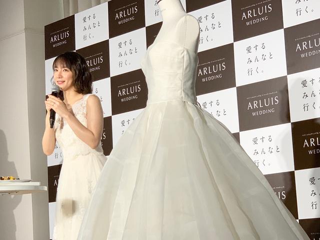 画像3: 吉岡里帆さんにインタビュー!理想の結婚式や男性像とは?