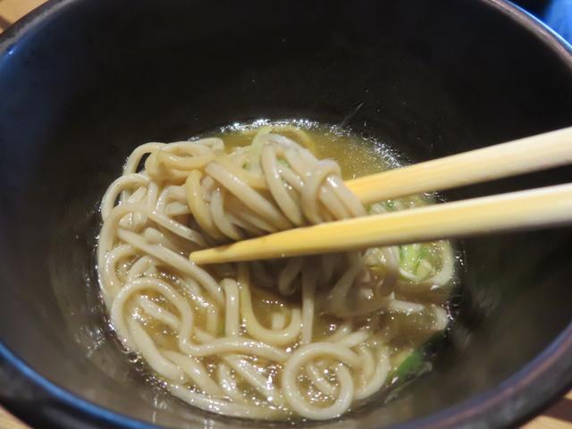 画像: 〆は鴨カレーそば