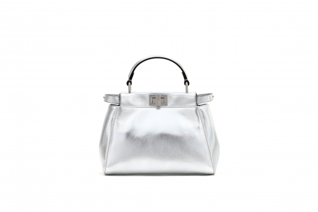 画像3: フェンディ、ニッキー・ミナージュとコラボした新作カプセルコレクション「FENDI PRINTS ON」を発表!