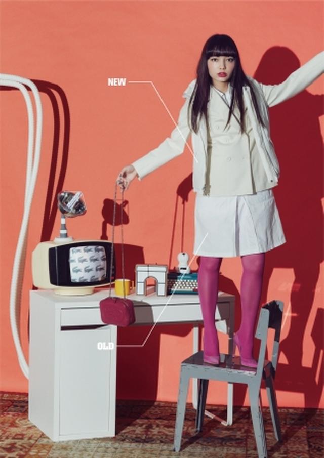 画像: ▼パワードレッシング 女性の社会進出が進んだ80年代に流行した言葉。 男性社会で働くなか、女性たちが能力や強さ、キャリアを示すために纏った仕事服のこと。現代風に気取らないエレガンスを表現したアレンジ。 ▼OLDアイテム ・ジャケット ・ワンピース