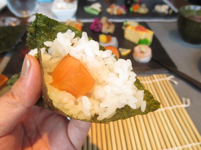 画像2: 管理栄養士監修!ご当地食材も取り入れた、色鮮やかな12種類のおばんざい