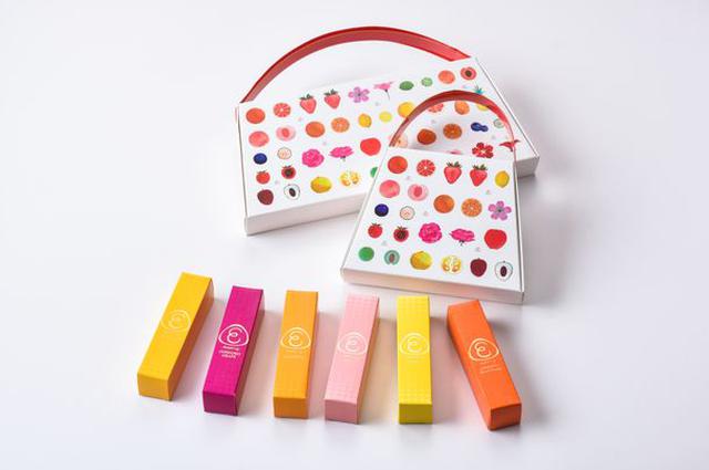 画像1: カラフルな果物パッケージになってリニューアル