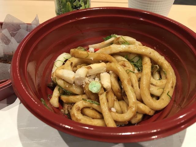 画像2: TVで紹介され話題の衝撃やわうどん!