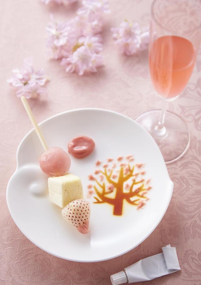 画像2: 希少な“白いちご”を使ったスイーツも登場!
