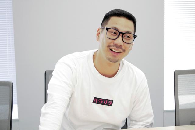画像1: ファンはほぼ男性?強面の職人さんから熱視線