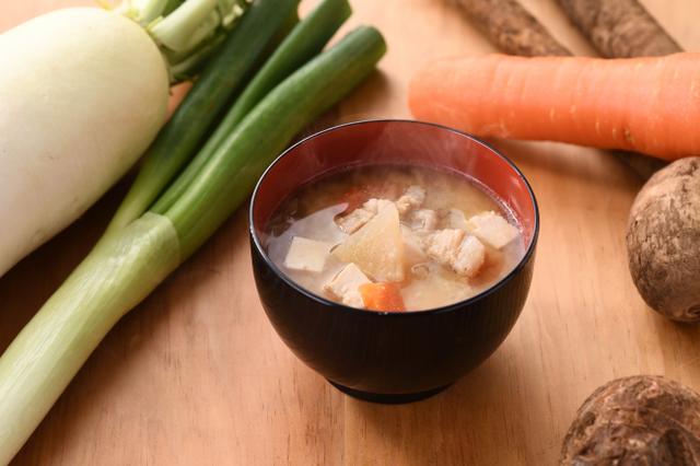 画像: 米澤豚一番育ちのお味噌汁 250円+税 山形県産『米澤一番育ち』を使用したこだわりの一品