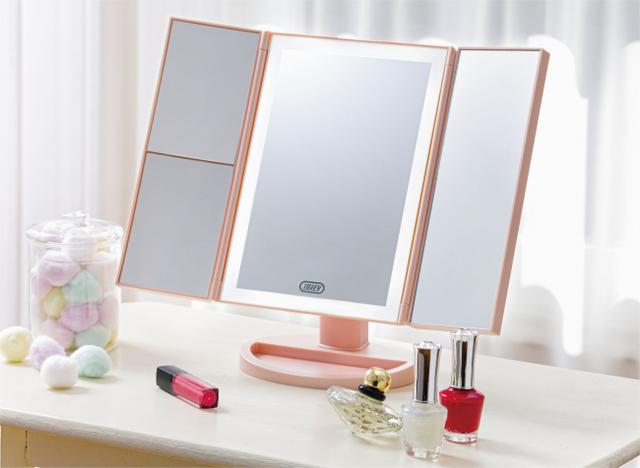 画像1: 明るく光るLEDライトと拡大鏡でお顔の細部まで素敵にメイクアップ「Toffy Beauty LEDトリプルミラー」