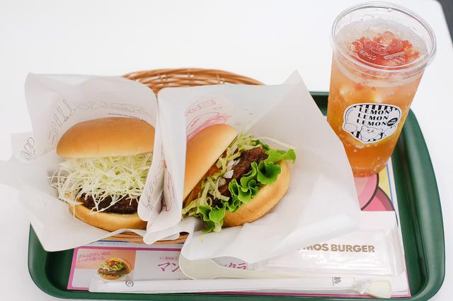 画像5: 【試食レポ】あのロングセラー商品を斬新アレンジ!モスバーガー「マンハッタンクラムチリ ロースカツ」新登場♡