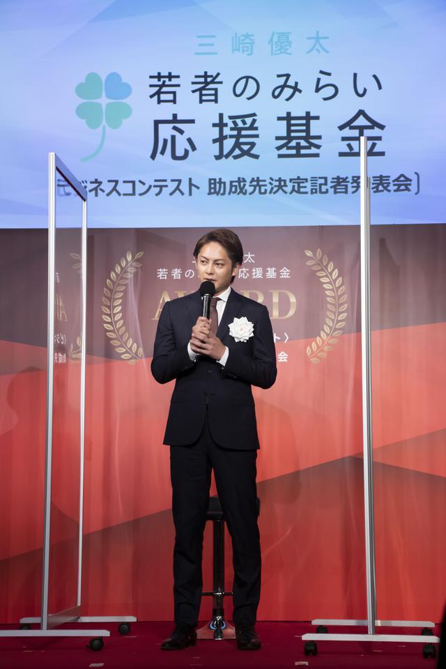 画像5: 若者の未来について語る