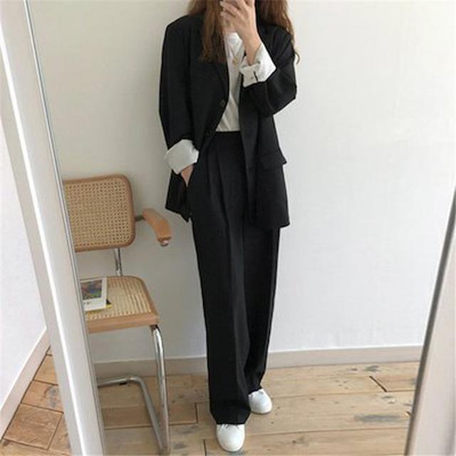 画像: ジャケット×ワイドパンツのメンズっぽいセットアップコーデ