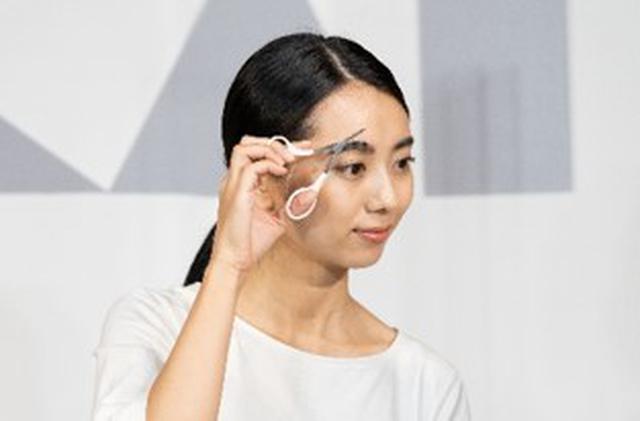 画像: ◇使用したアイテム:眉スキハサミ