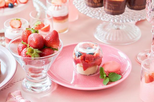 画像10: 【ヒルトン東京お台場】ピンクづくしのストロベリーデザートビュッフ「Christmas Girl’s Room」