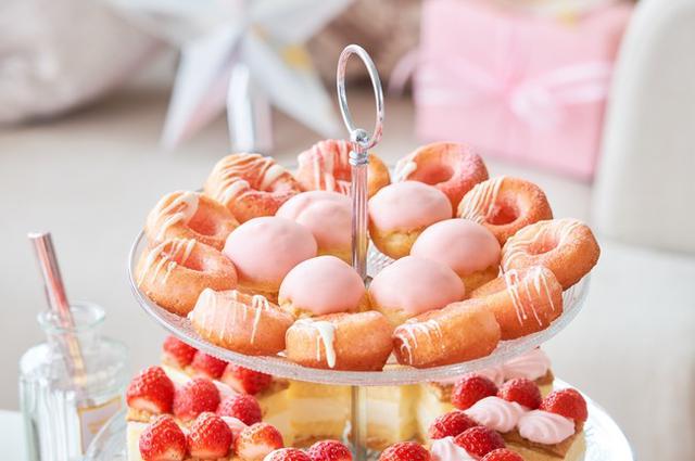 画像9: 【ヒルトン東京お台場】ピンクづくしのストロベリーデザートビュッフ「Christmas Girl’s Room」