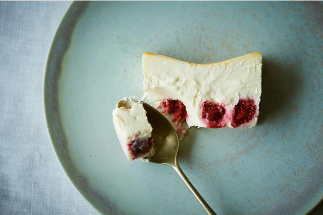 画像: 限定フレーバー「Mr. CHEESECAKE Lychee milk Strawberry」