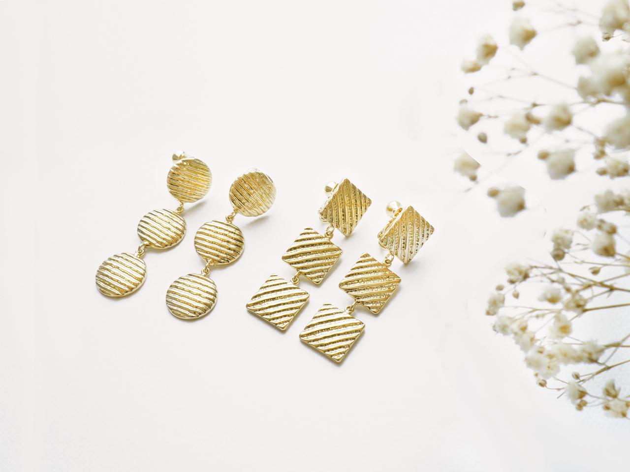 画像: イヤリング 300 円(+税)