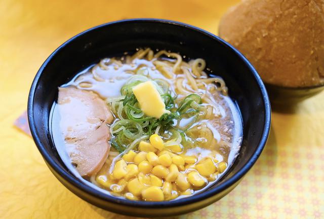 画像: かっぱ寿司としては初めてラーメンのトッピングにバターを採用!