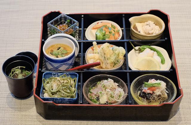 画像: ■ランチ「彩菜〜冬の海鮮弁当」 3,500円(税込)