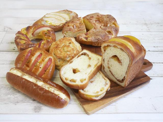 画像1: 今が旬!青森県産のフレッシュなりんごを使用した商品が勢揃い