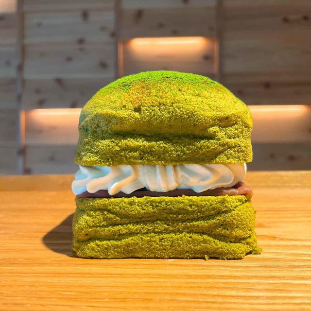 画像: ひんやりしっとりたまごパン(抹茶餡ミルク)