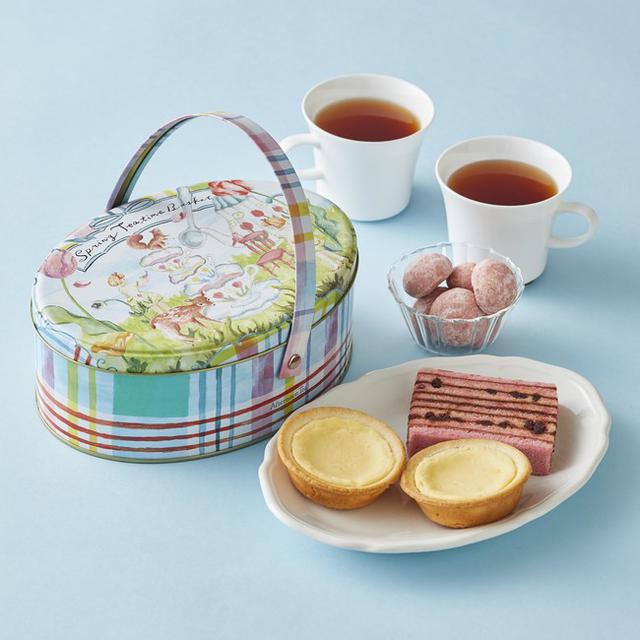 画像1: お花見やピクニックに!春の焼き菓子と紅茶のセット