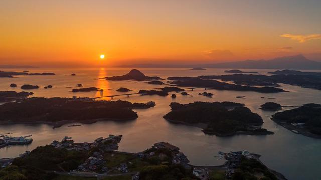 画像1: 日本の夕陽百選「高舞登山(たかぶとやま)」、桜の名所「千巌山(せんがんざん)」