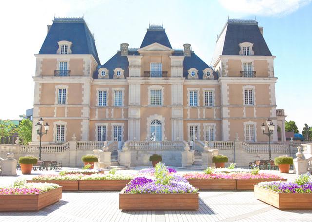 画像: 唯一無二のロケーション フランスの古城を思わせる館