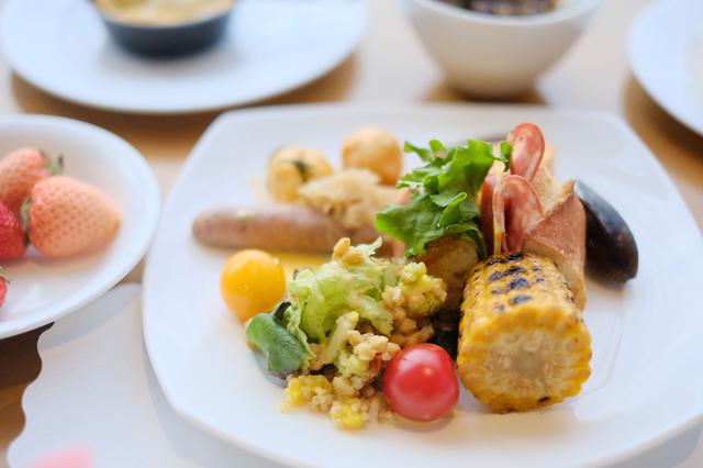 画像4: 【試食レポ】ヒルトン東京お台場の“アウトドア×カワイイ”が詰まったキュートなデザートビュッフェ「Girl's Sweets Camping」♡